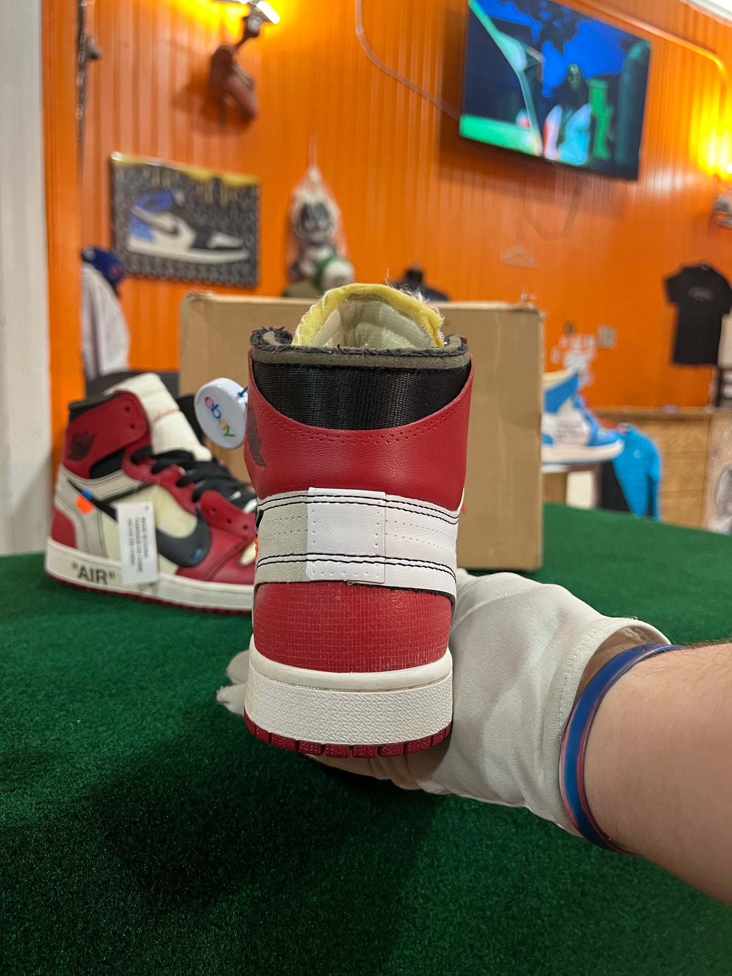 Jordan 1 Off White (Chicago)