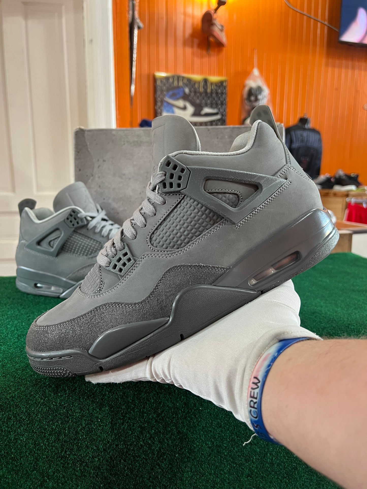Jordan 4 (Wet Cement)