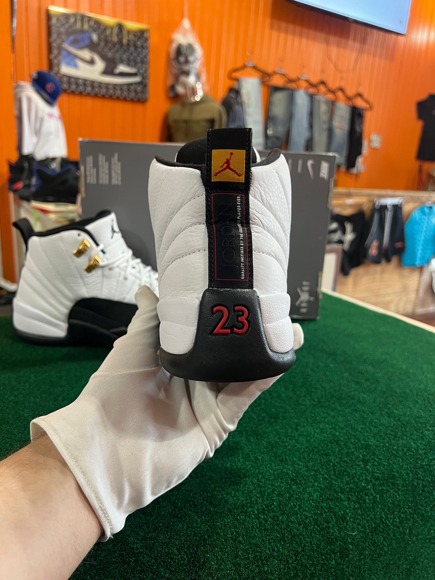 Jordan 12 (Taxi)