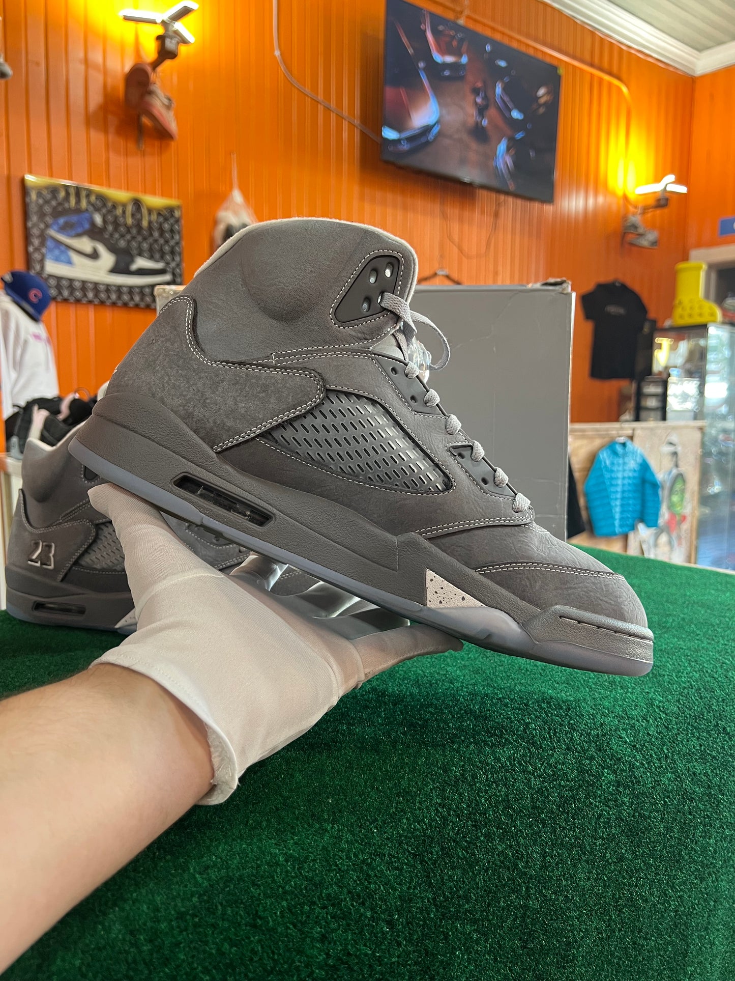 Jordan 5 (Wolf Grey)
