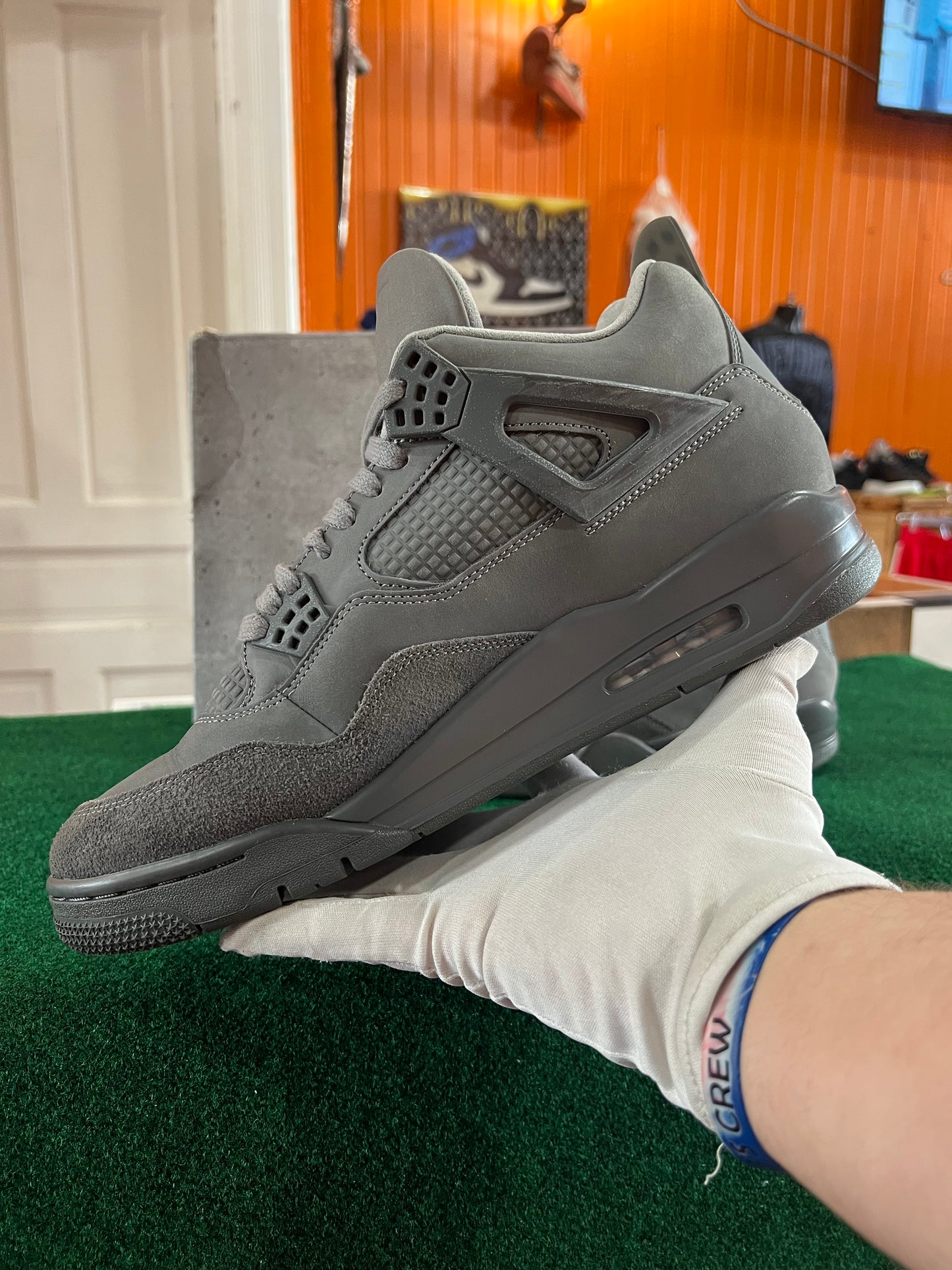 Jordan 4 (Wet Cement)