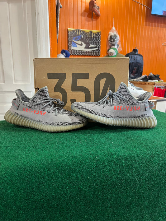 Yeezy 350 (Beluga)