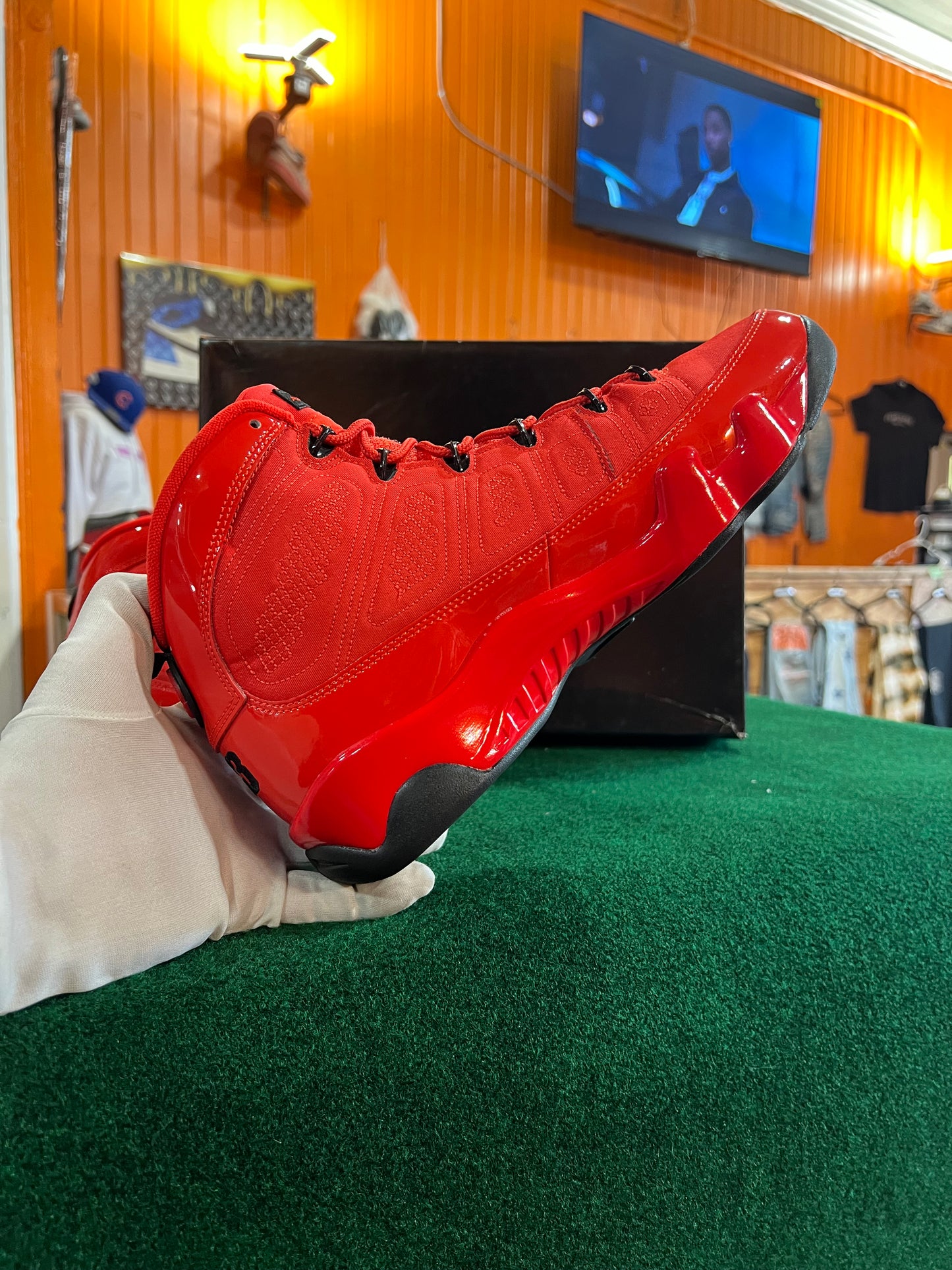 Jordan 9 (Chile Red)