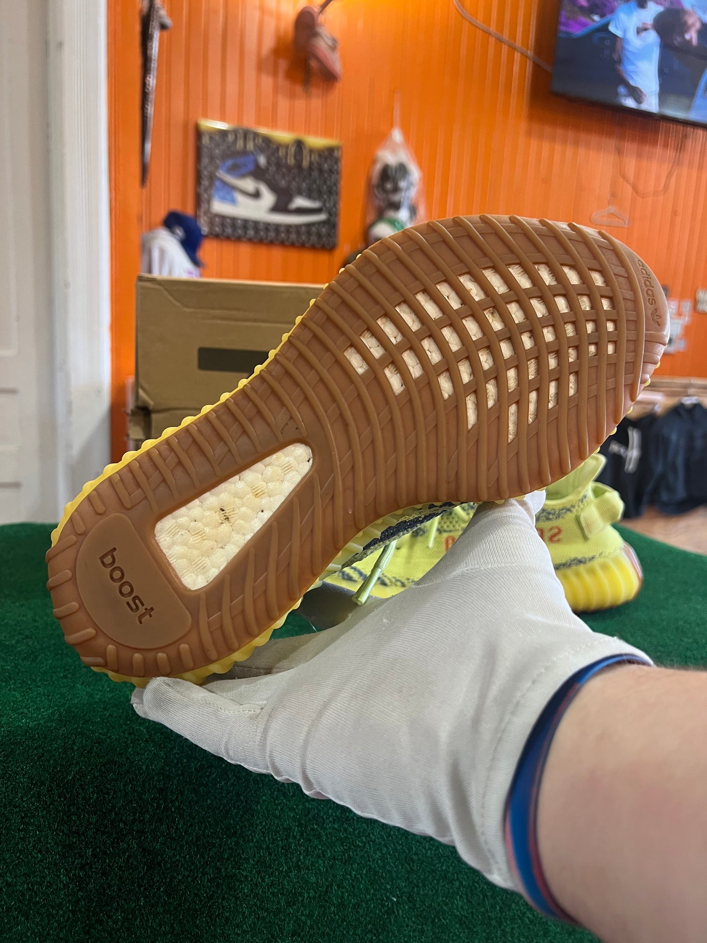 Yeezy 350 (Semi Frozen)