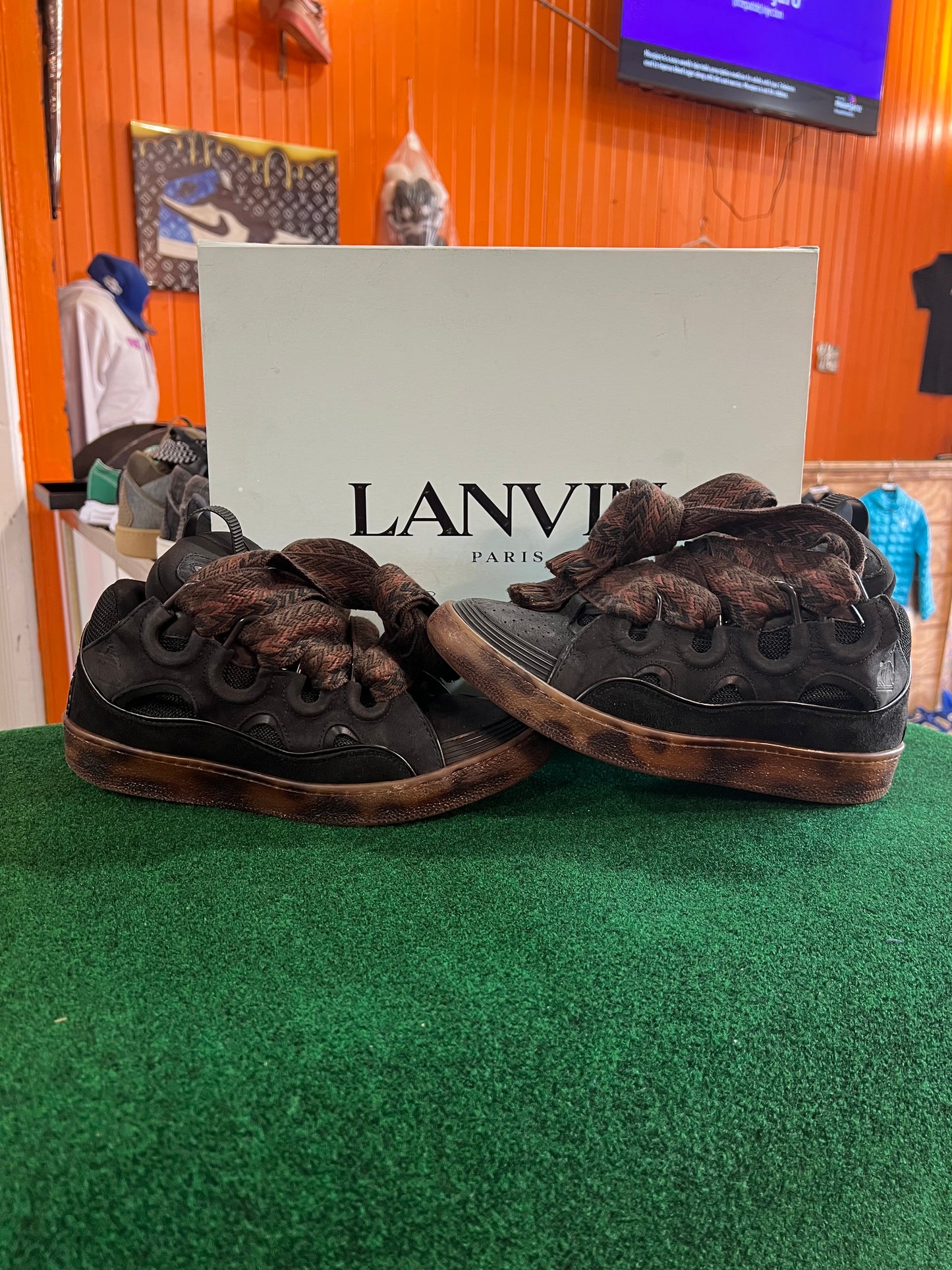 Lanvins