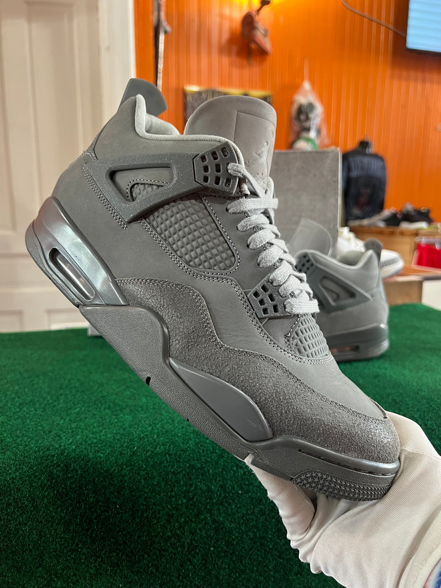 Jordan 4 (Wet Cement)
