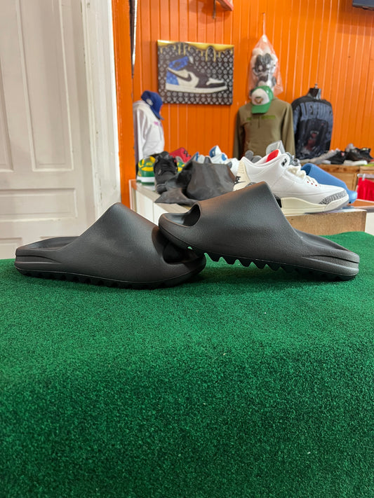 YS-01 Slide (Black)