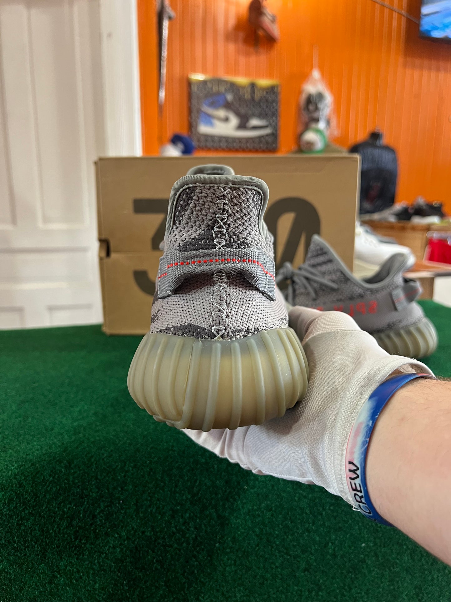 Yeezy 350 (Beluga)