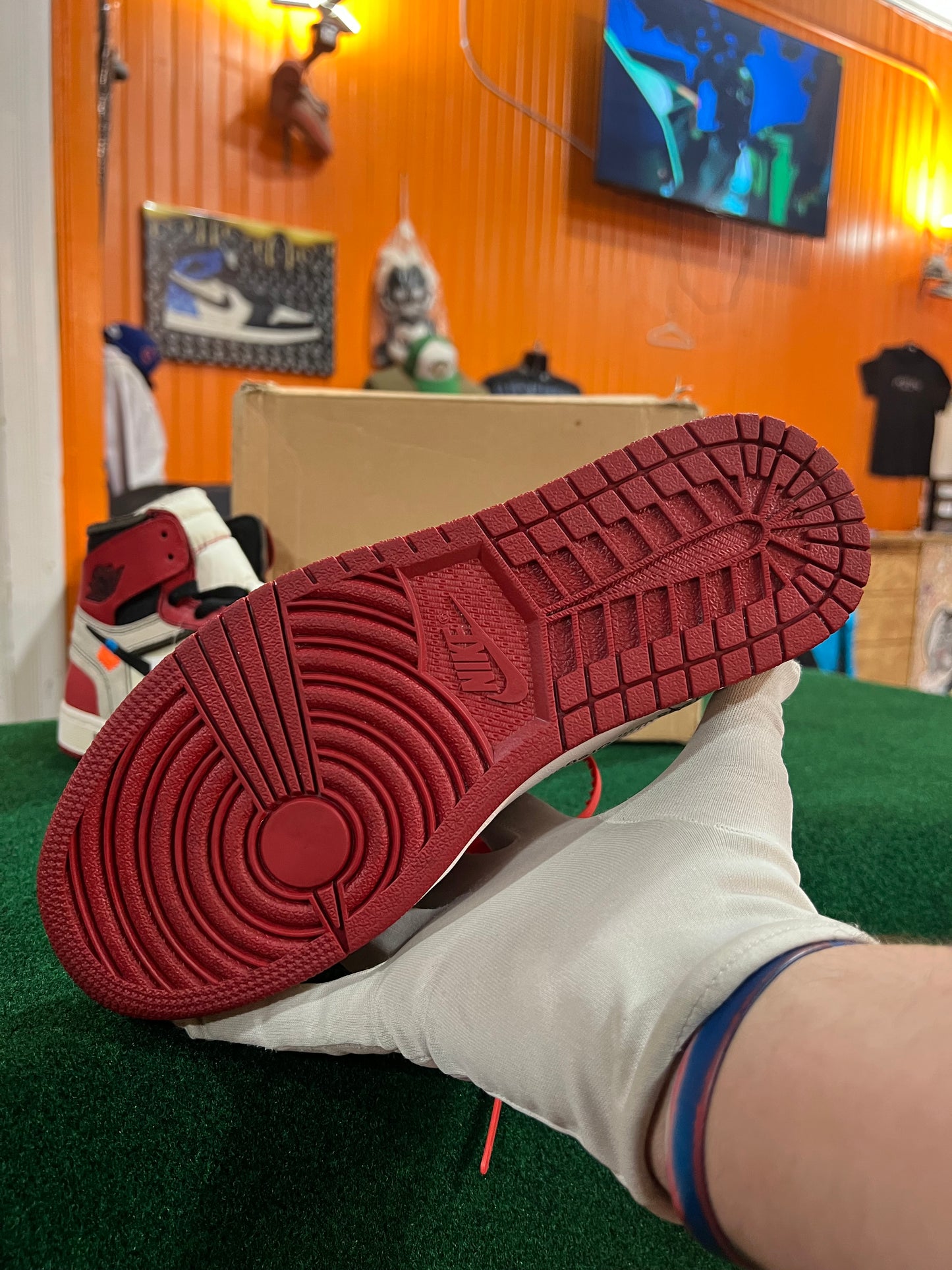 Jordan 1 Off White (Chicago)