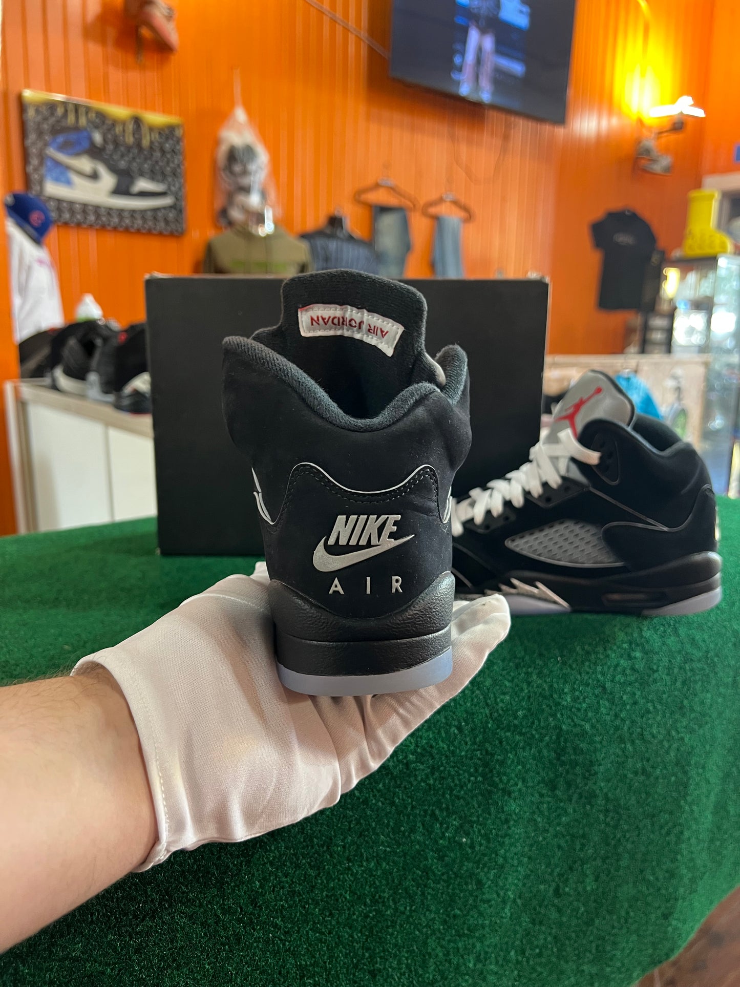 Jordan 5 (Mettalic)