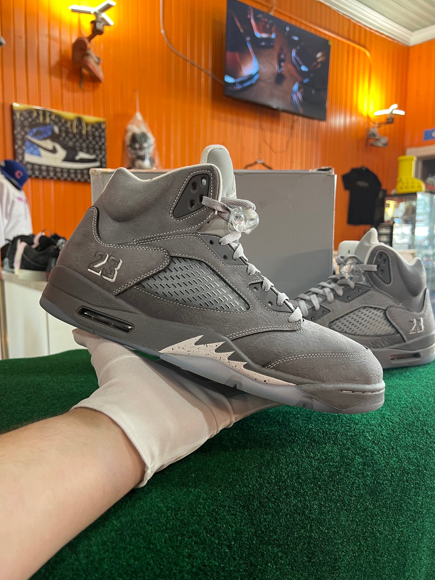 Jordan 5 (Wolf Grey)