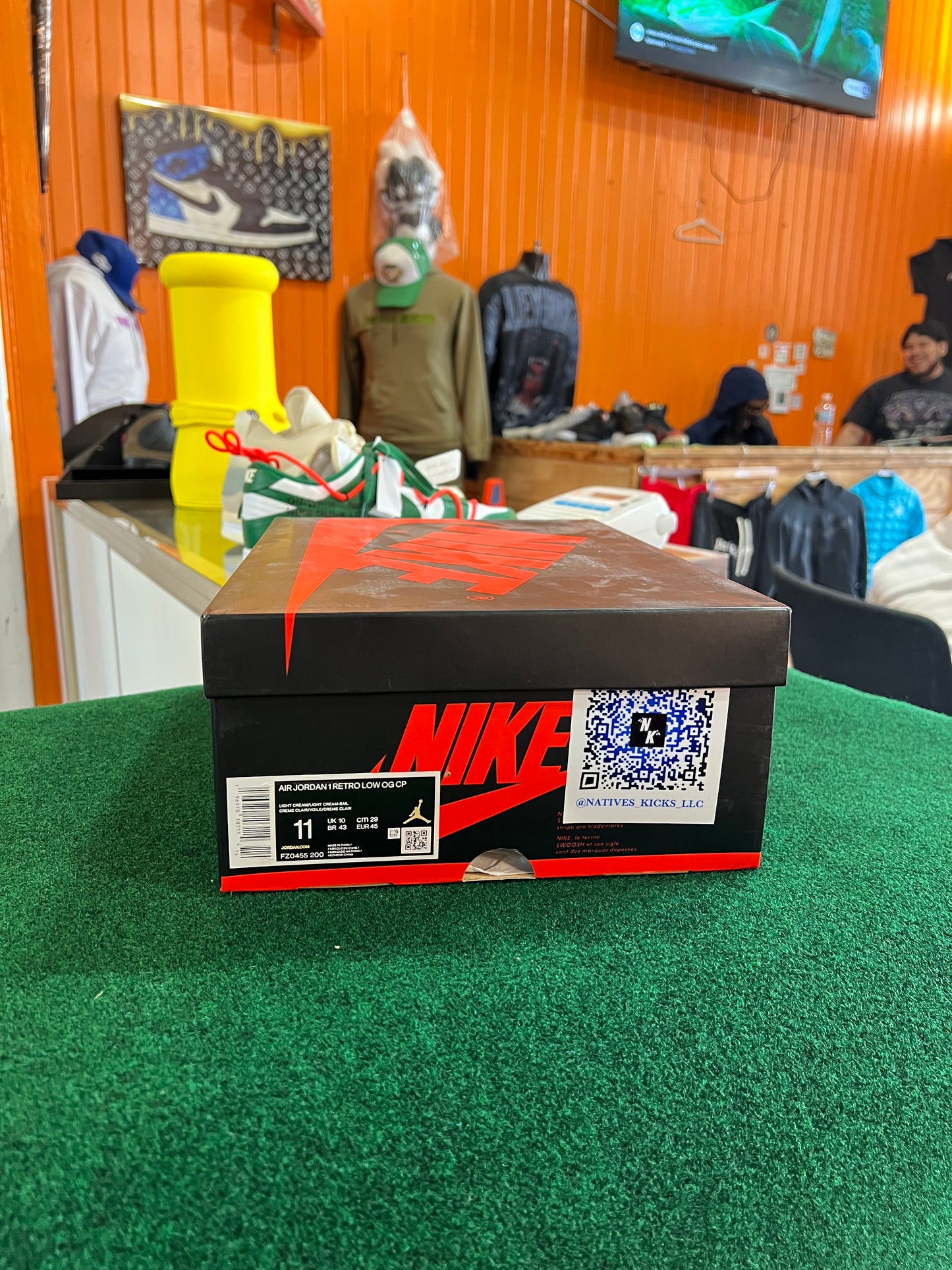 Jordan 1 Low (Chris Paul)