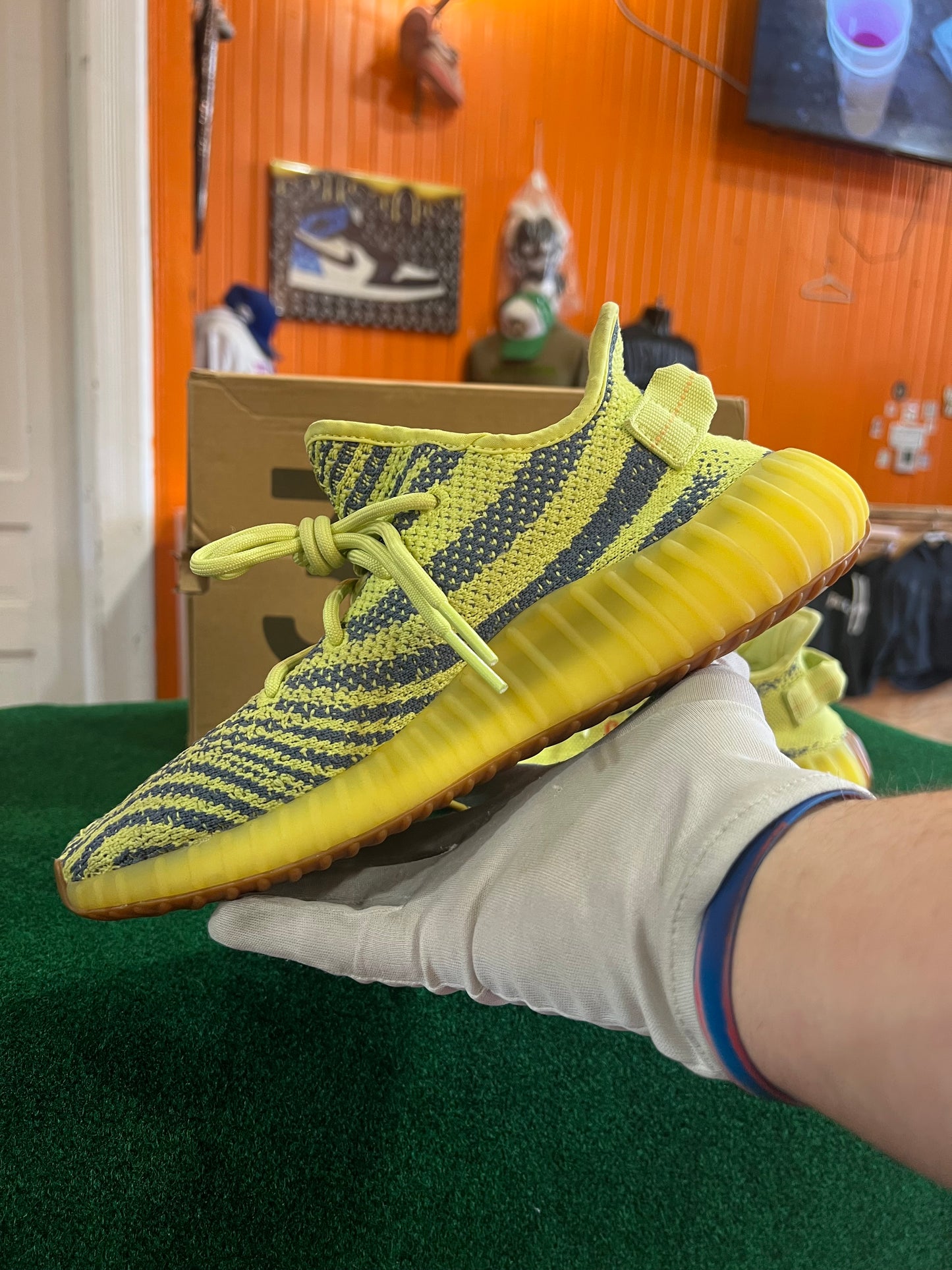 Yeezy 350 (Semi Frozen)